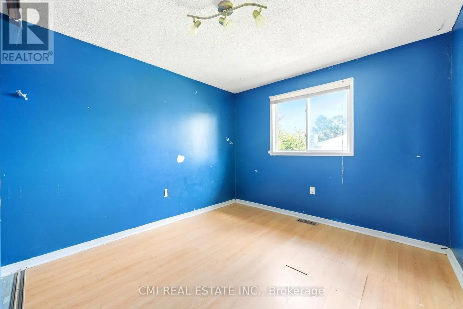 42 GEDDES CRESCENT
