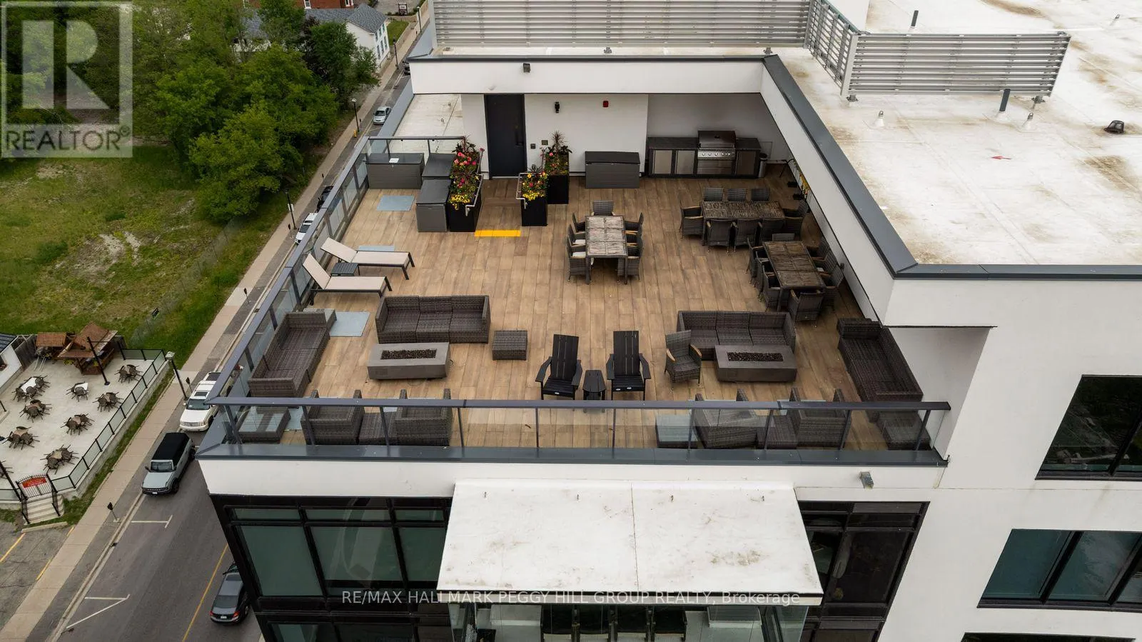 623 - 185 DUNLOP STREET E