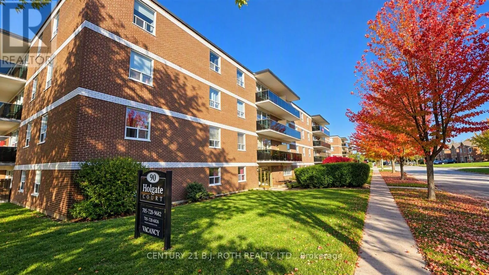 405 - 90 HOLGATE STREET