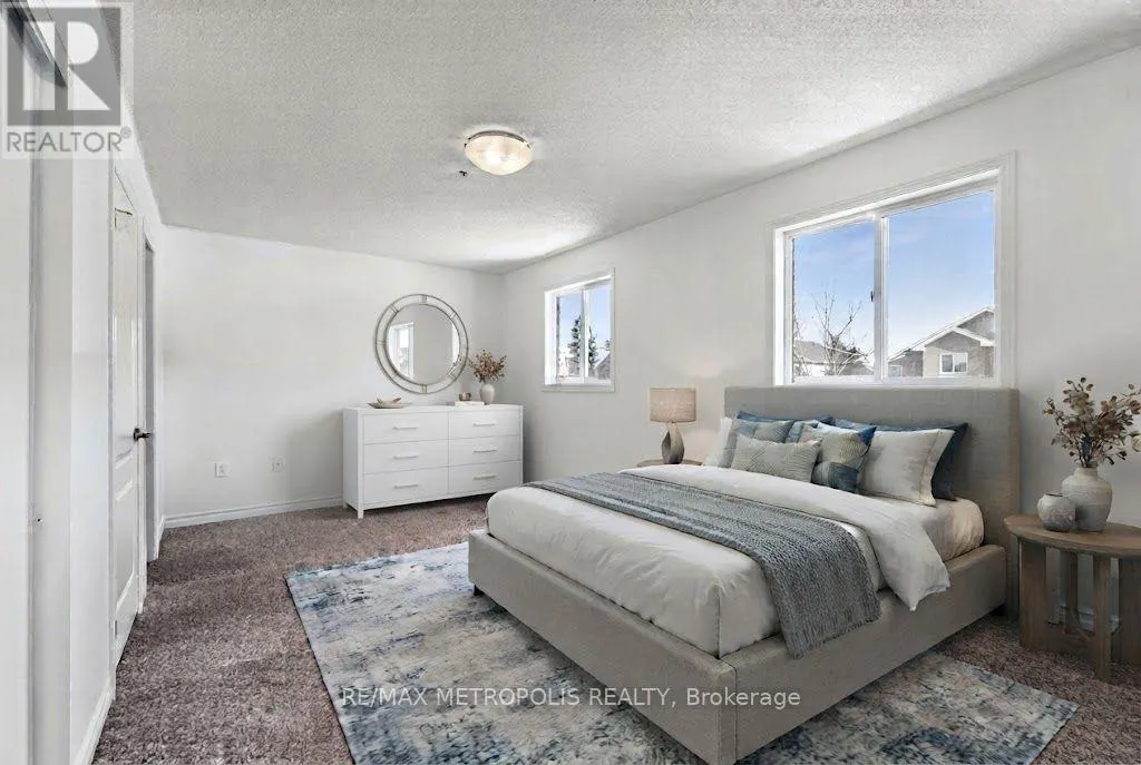 57 - 25 SOUTHWOODS CRESCENT