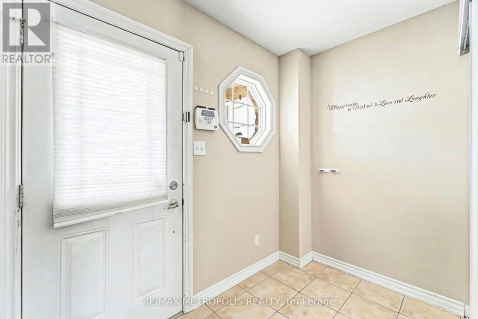 57 - 25 SOUTHWOODS CRESCENT