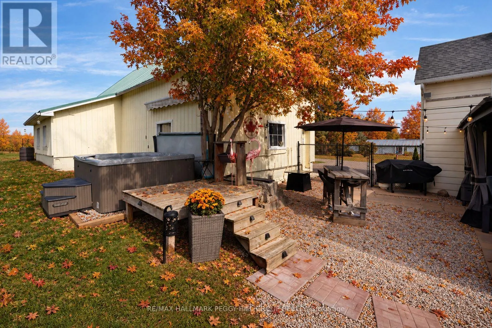 312 LAFONTAINE ROAD W
