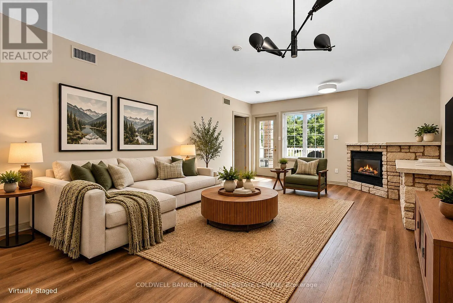 2094-2095 - 90 HIGHLAND DRIVE