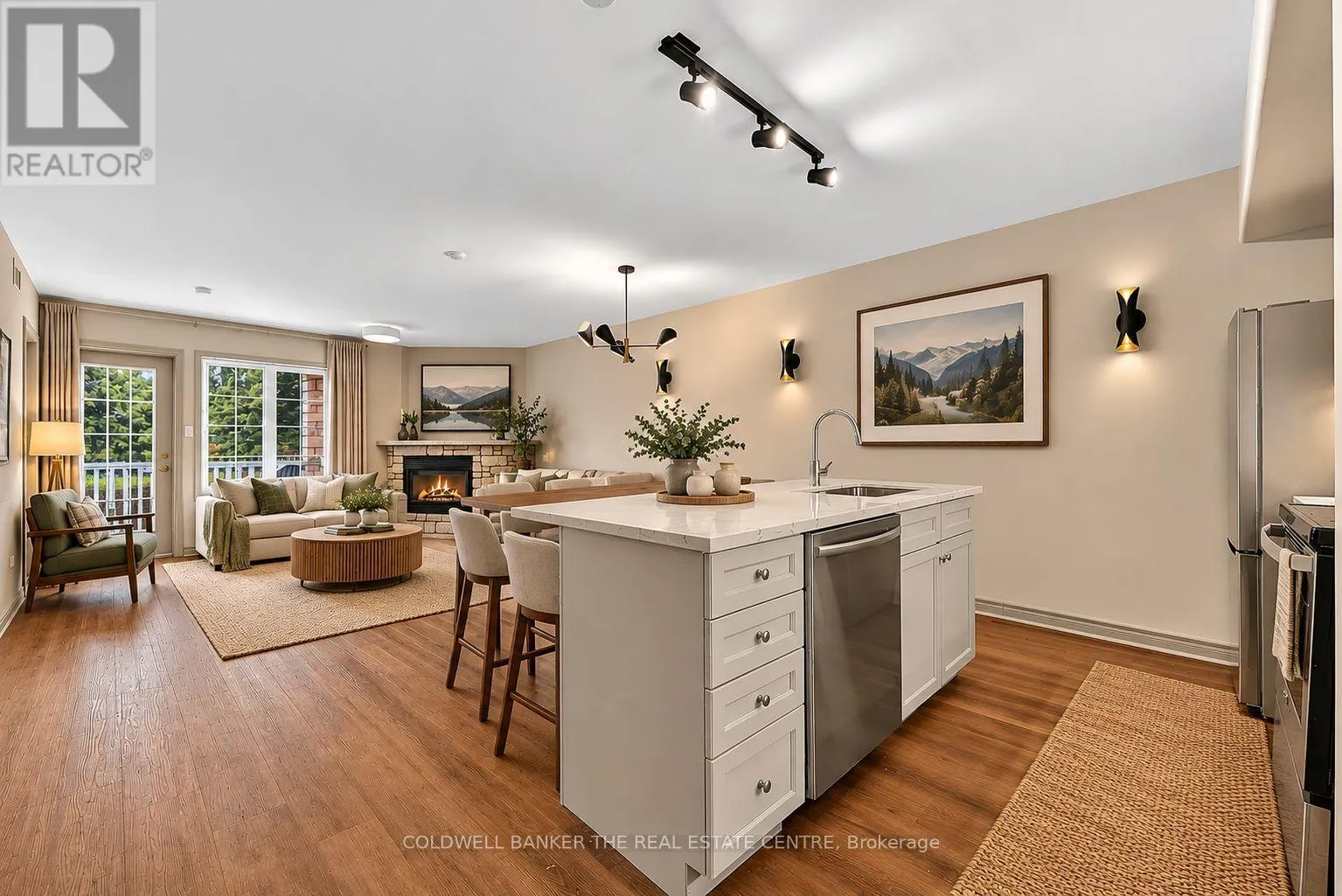 2094-2095 - 90 HIGHLAND DRIVE