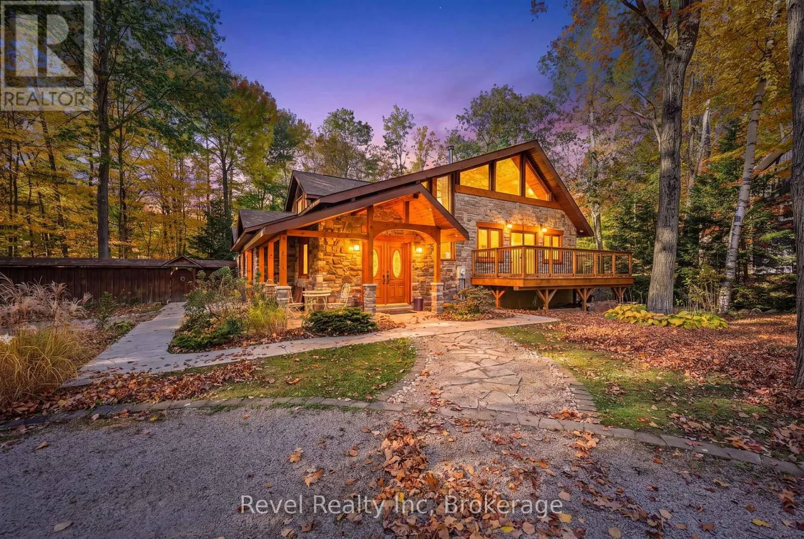 161 DESROCHES TRAIL