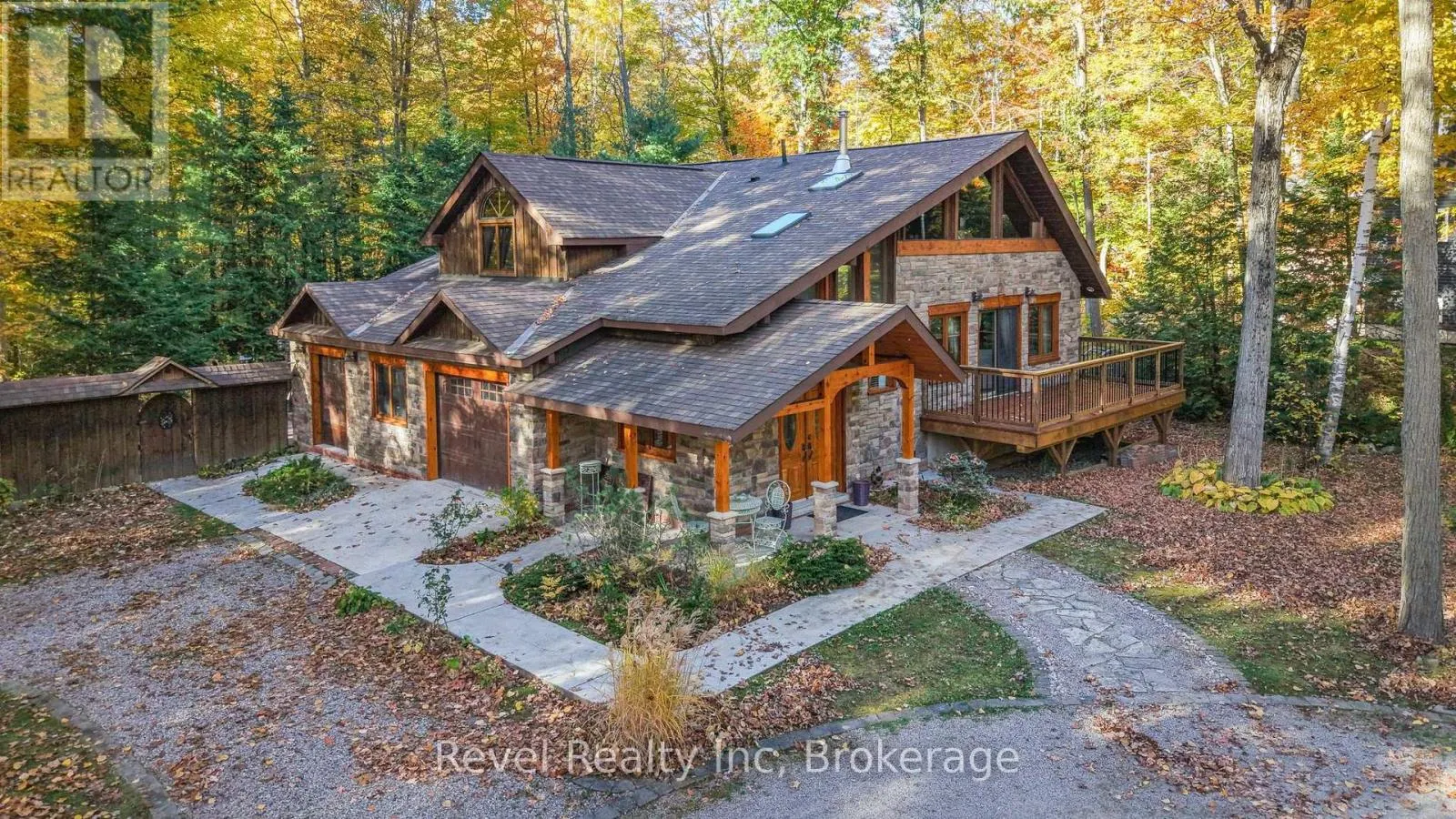 161 DESROCHES TRAIL