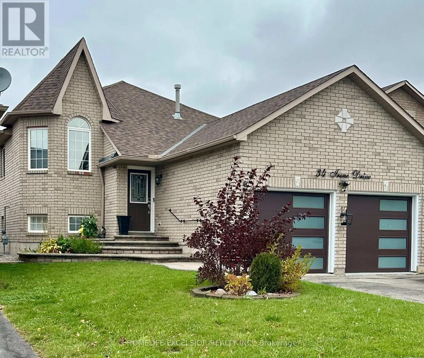 34 IRENE DRIVE