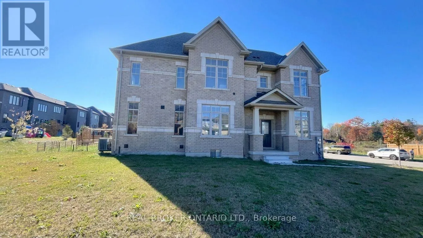77 FEDERICA CRESCENT
