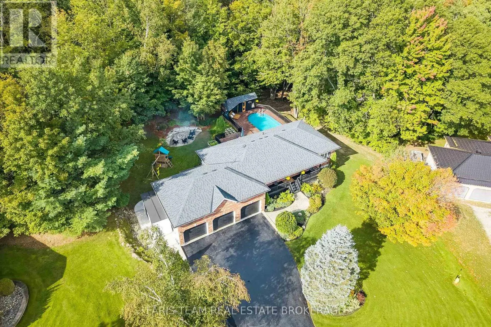 55 DAVENPORT DRIVE