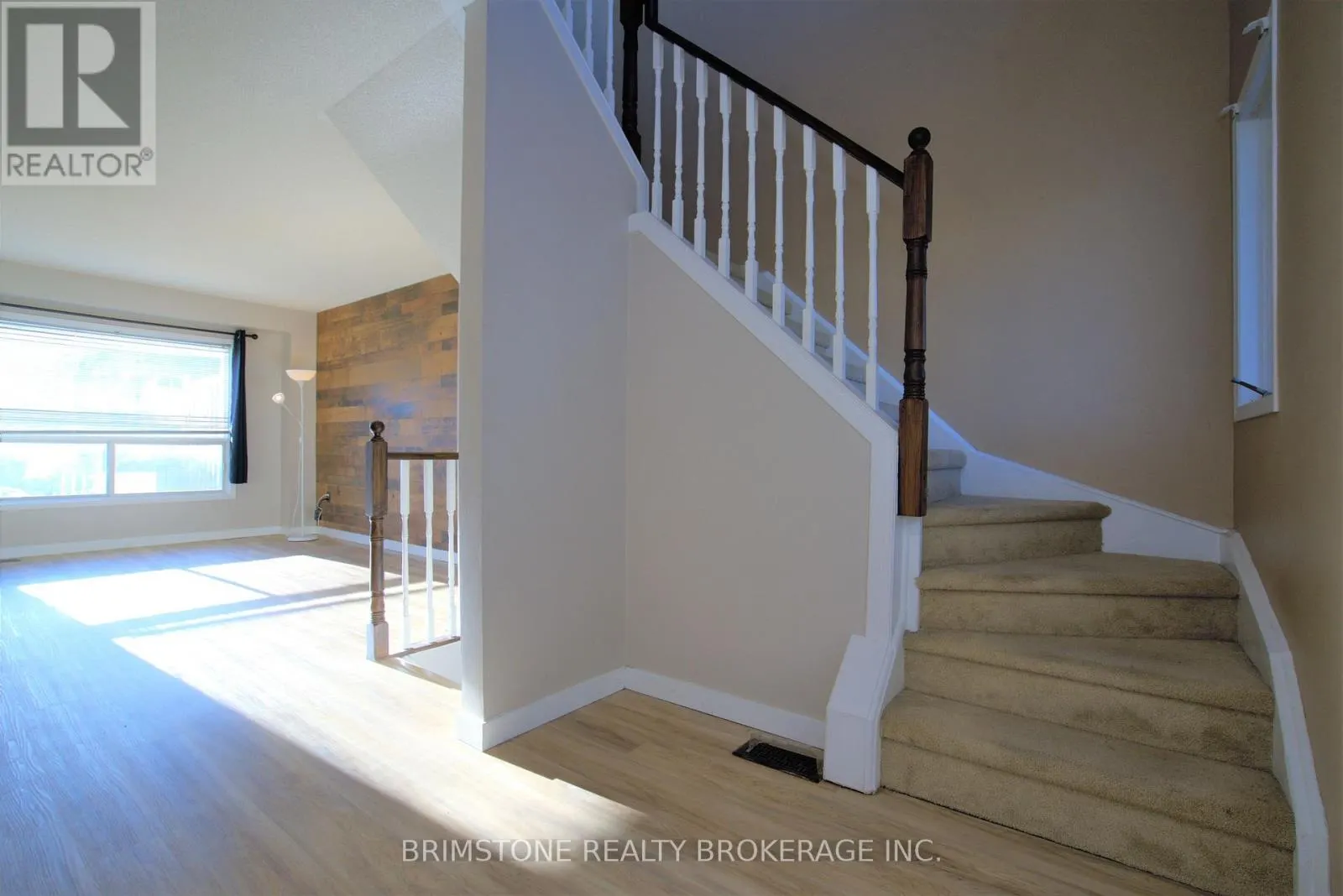 204 PICKETT CRESCENT