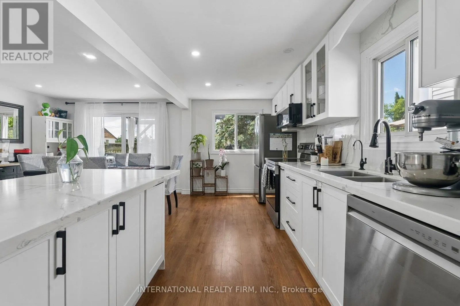 206 HICKLING TRAIL