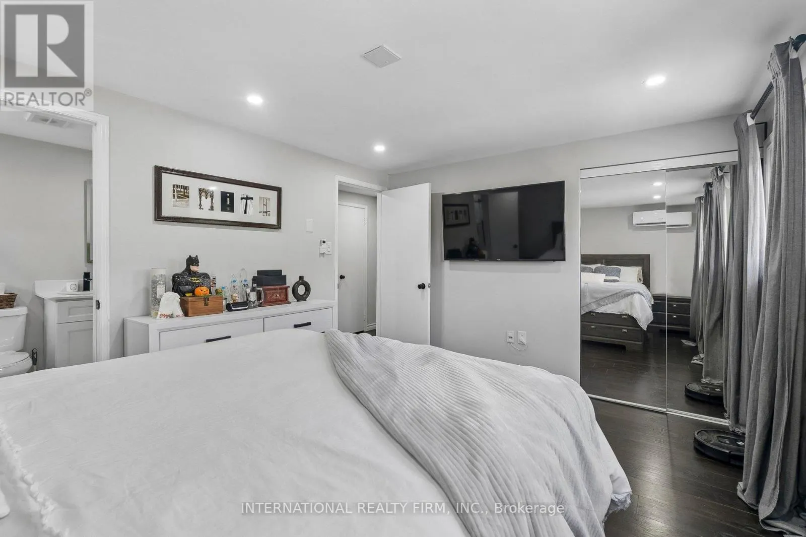 206 HICKLING TRAIL