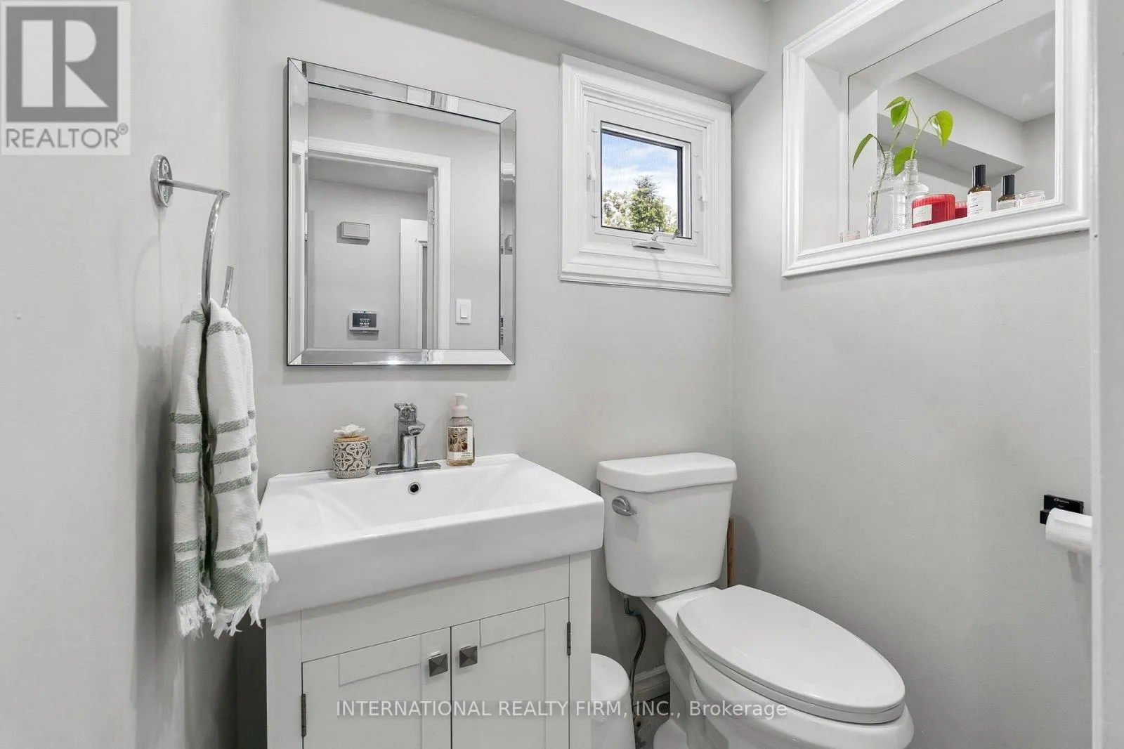 206 HICKLING TRAIL