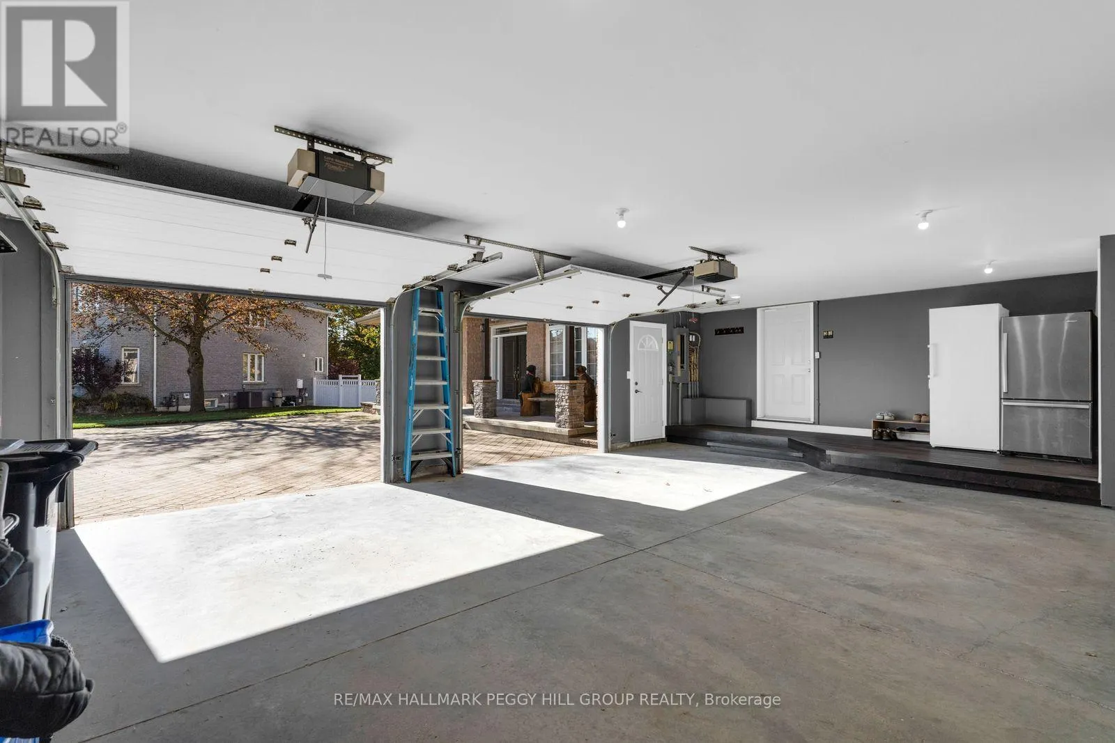 61 WHITE ELM ROAD