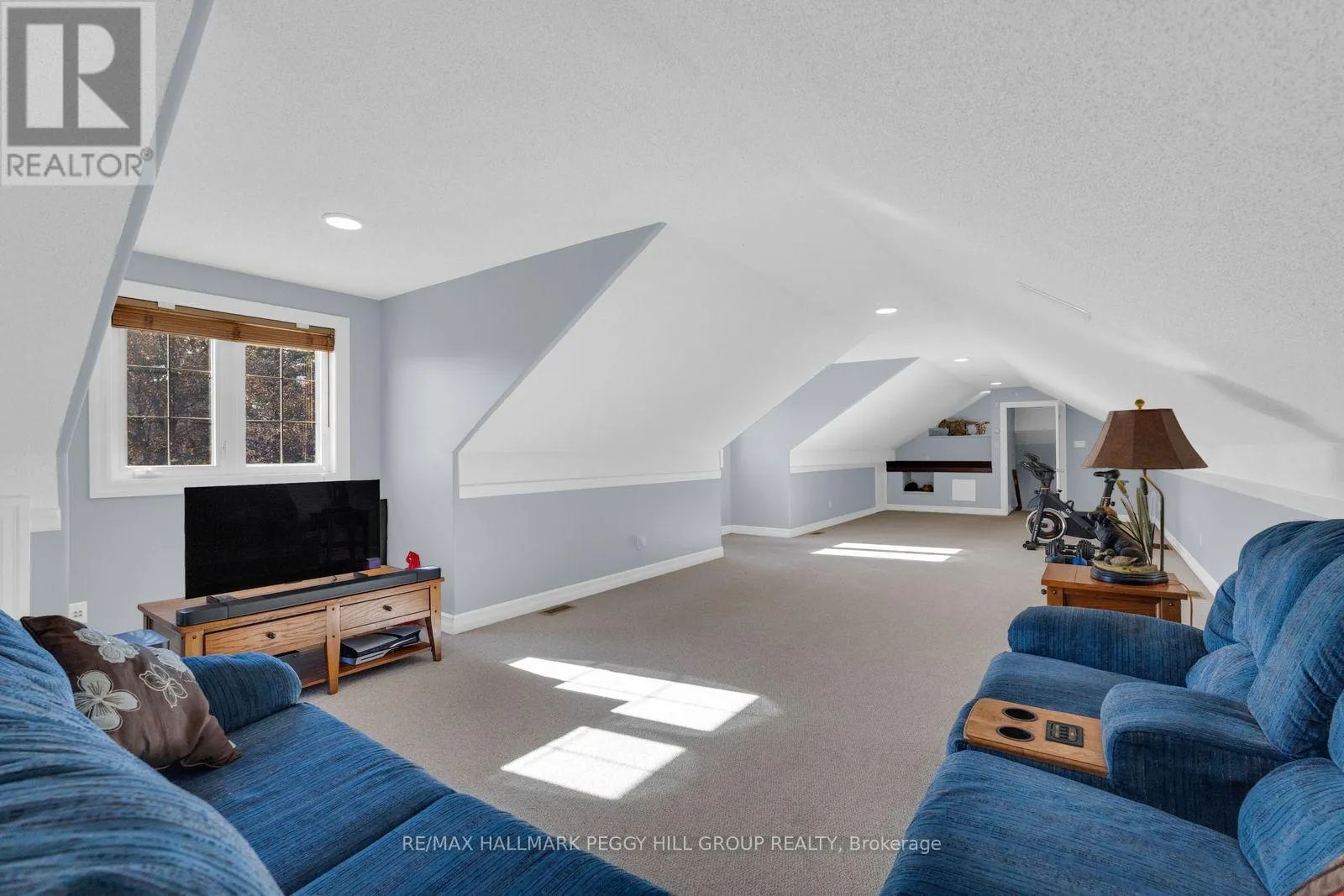 61 WHITE ELM ROAD
