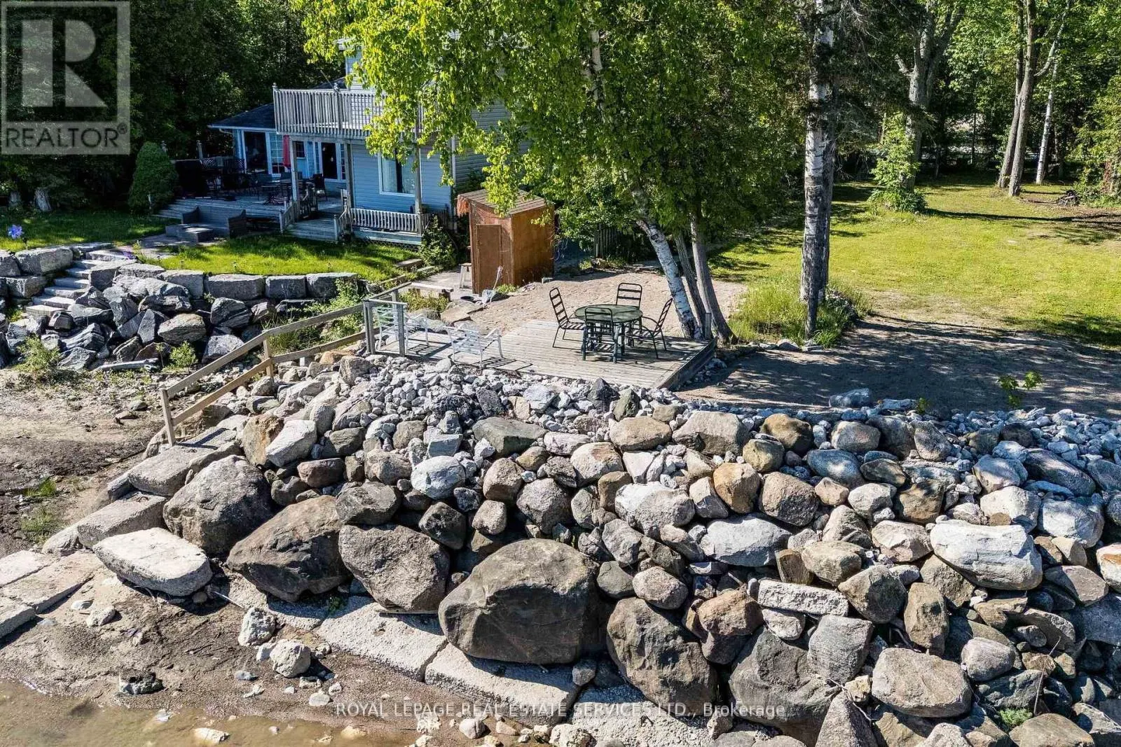 2228 SHORE LANE