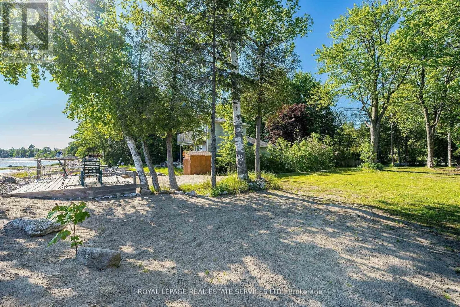 2228 SHORE LANE