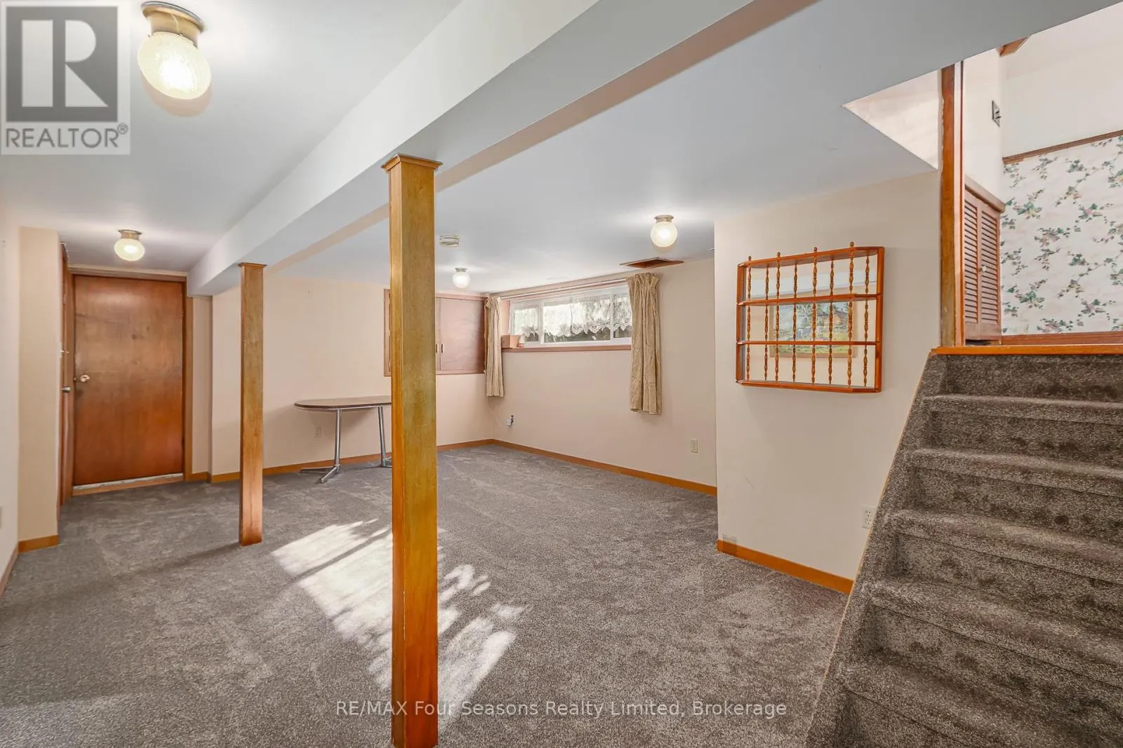 26 LOCKE AVENUE