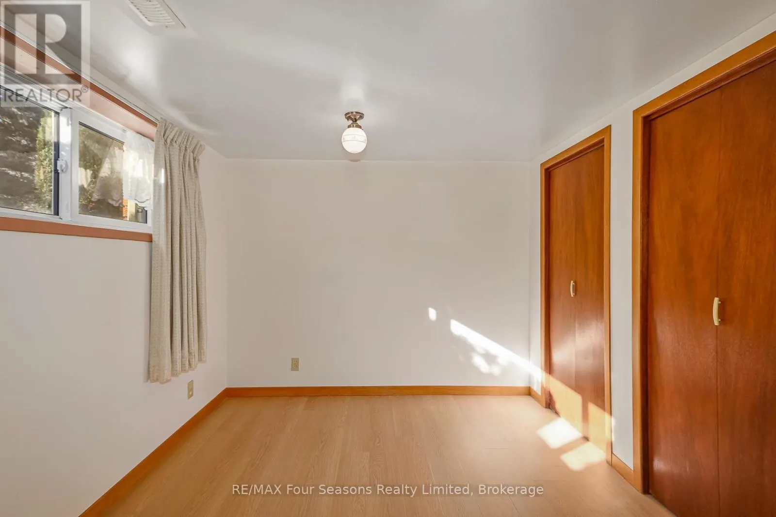 26 LOCKE AVENUE
