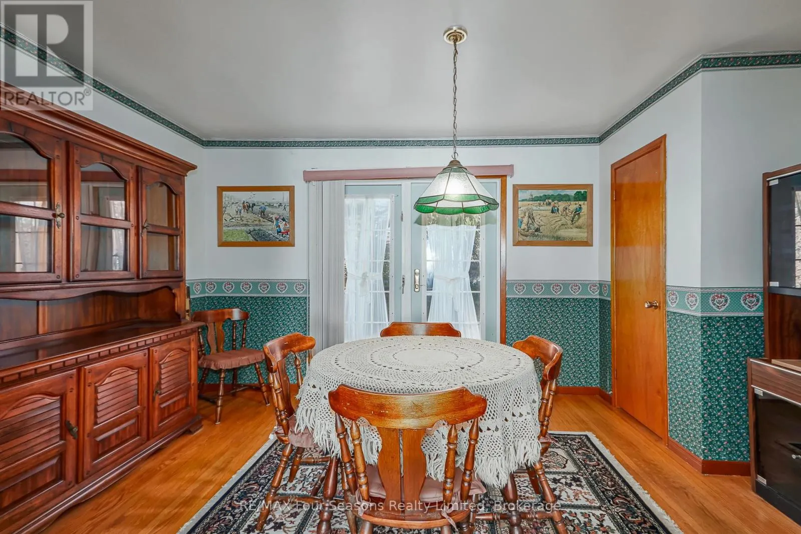 26 LOCKE AVENUE