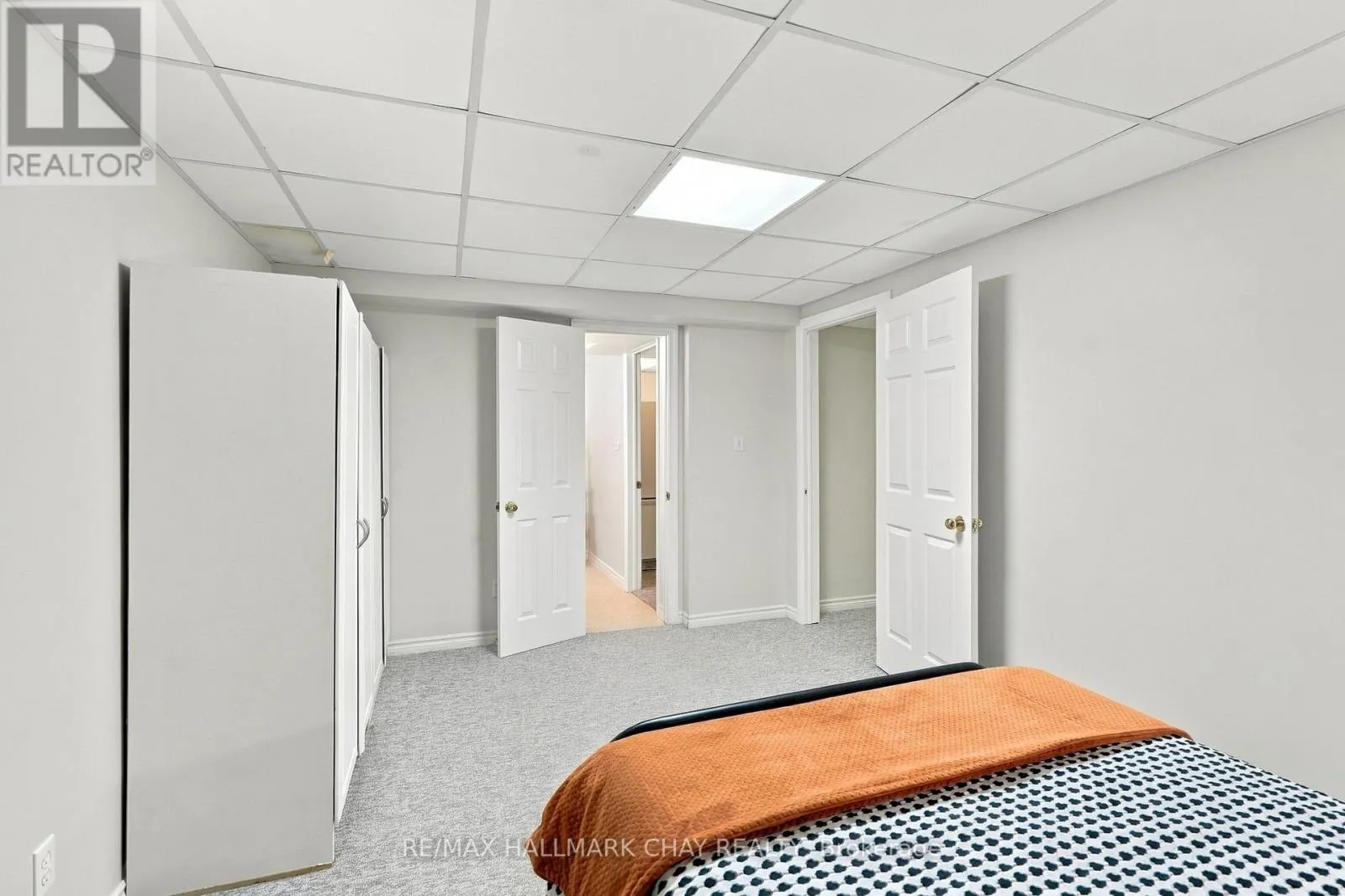 3 MAW COURT