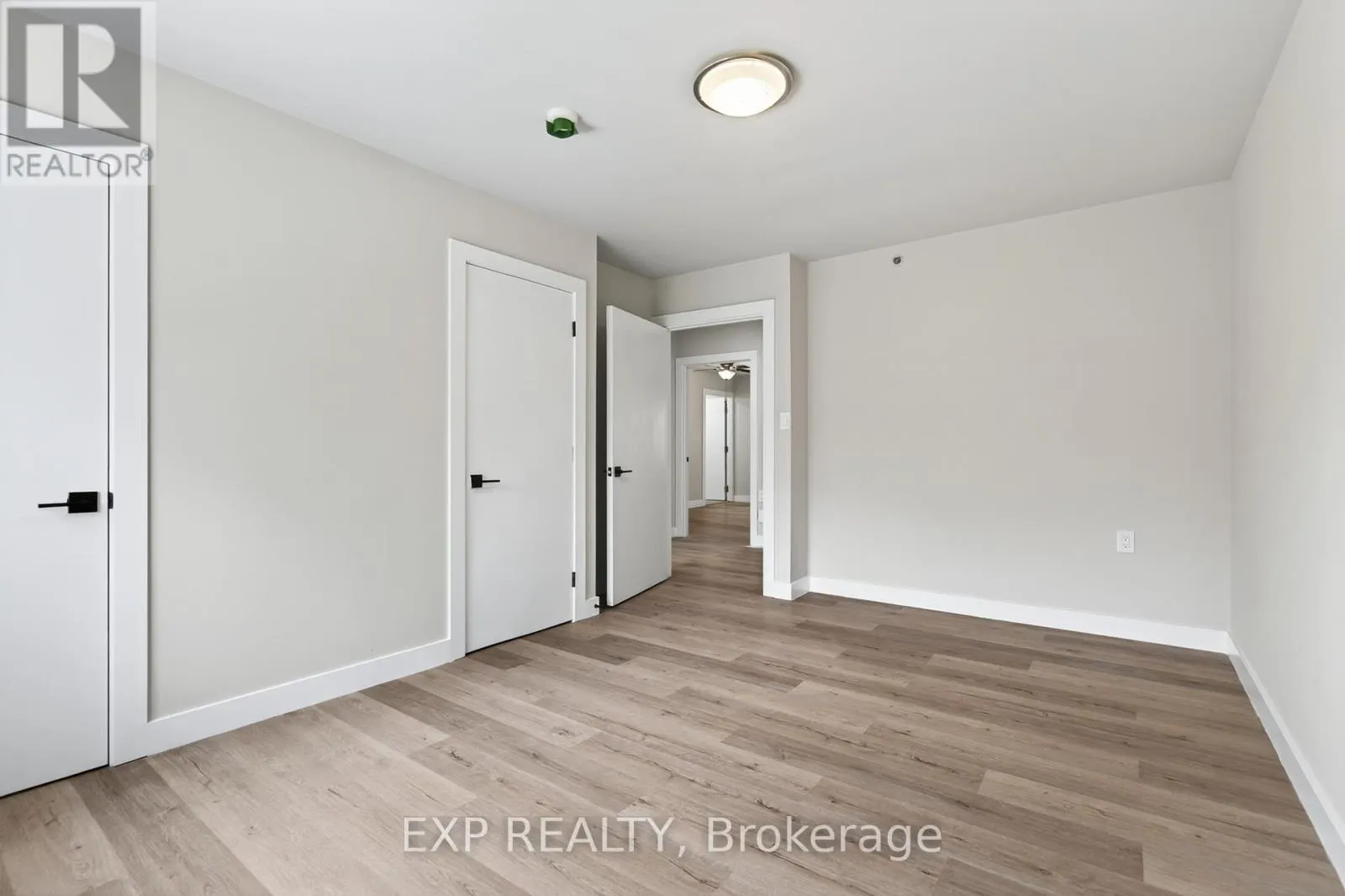 1 - 263 ANNE STREET N