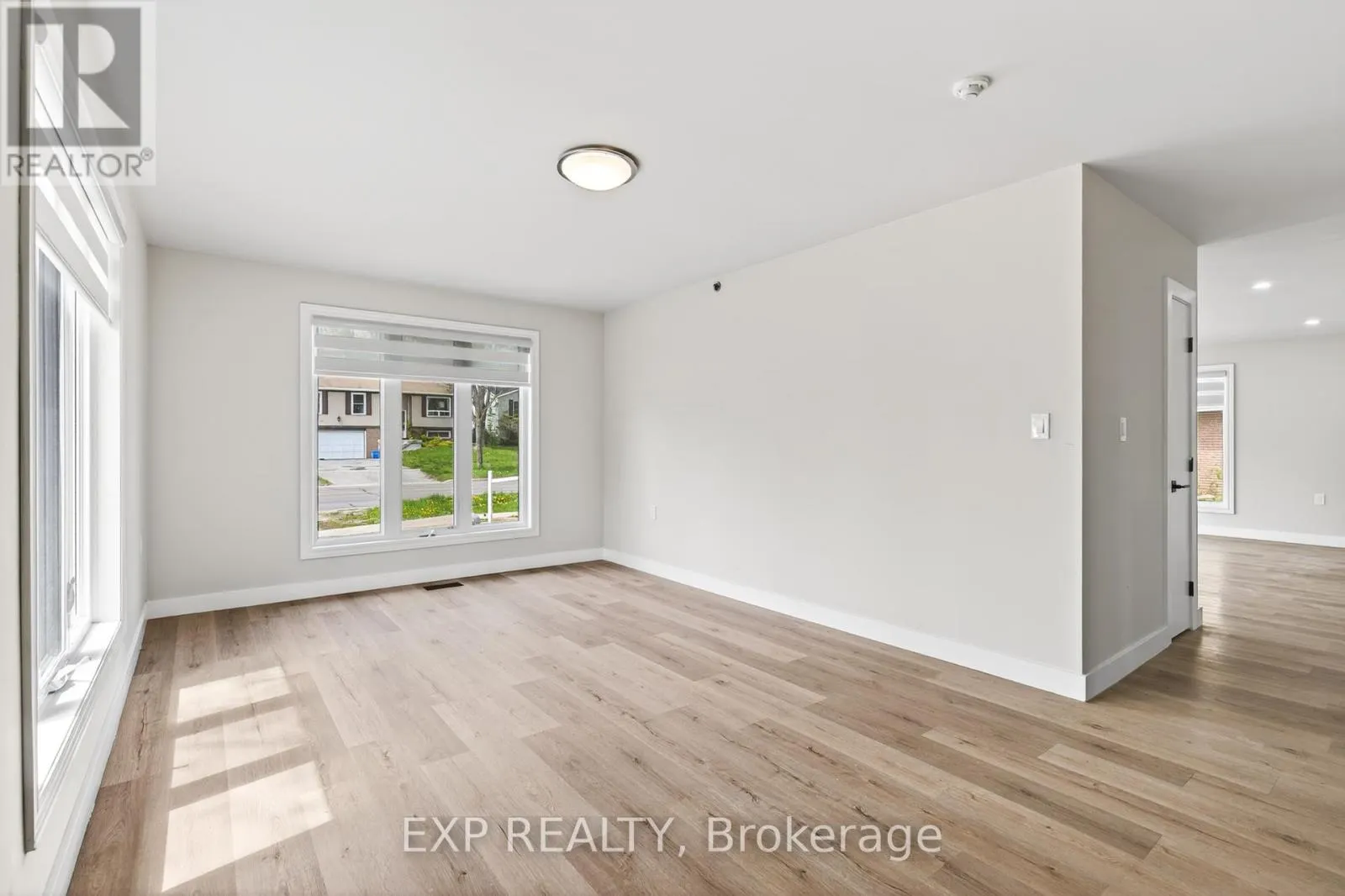 1 - 263 ANNE STREET N
