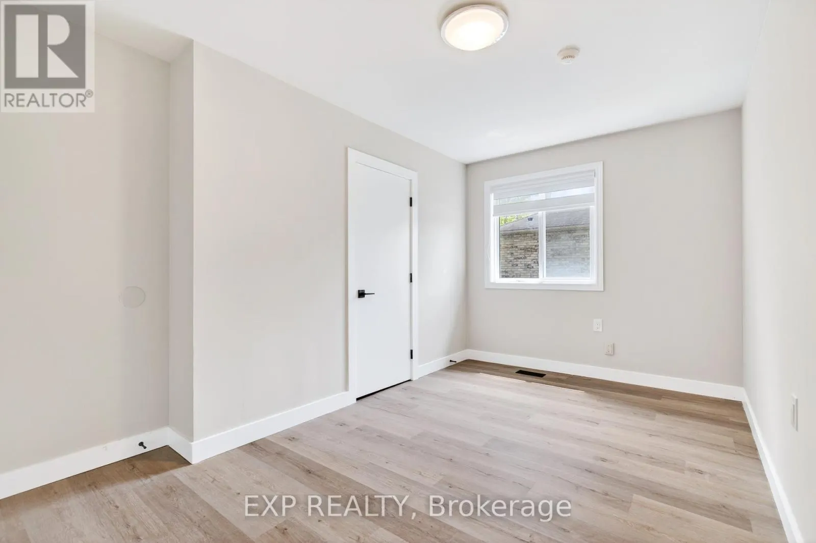 1 - 263 ANNE STREET N