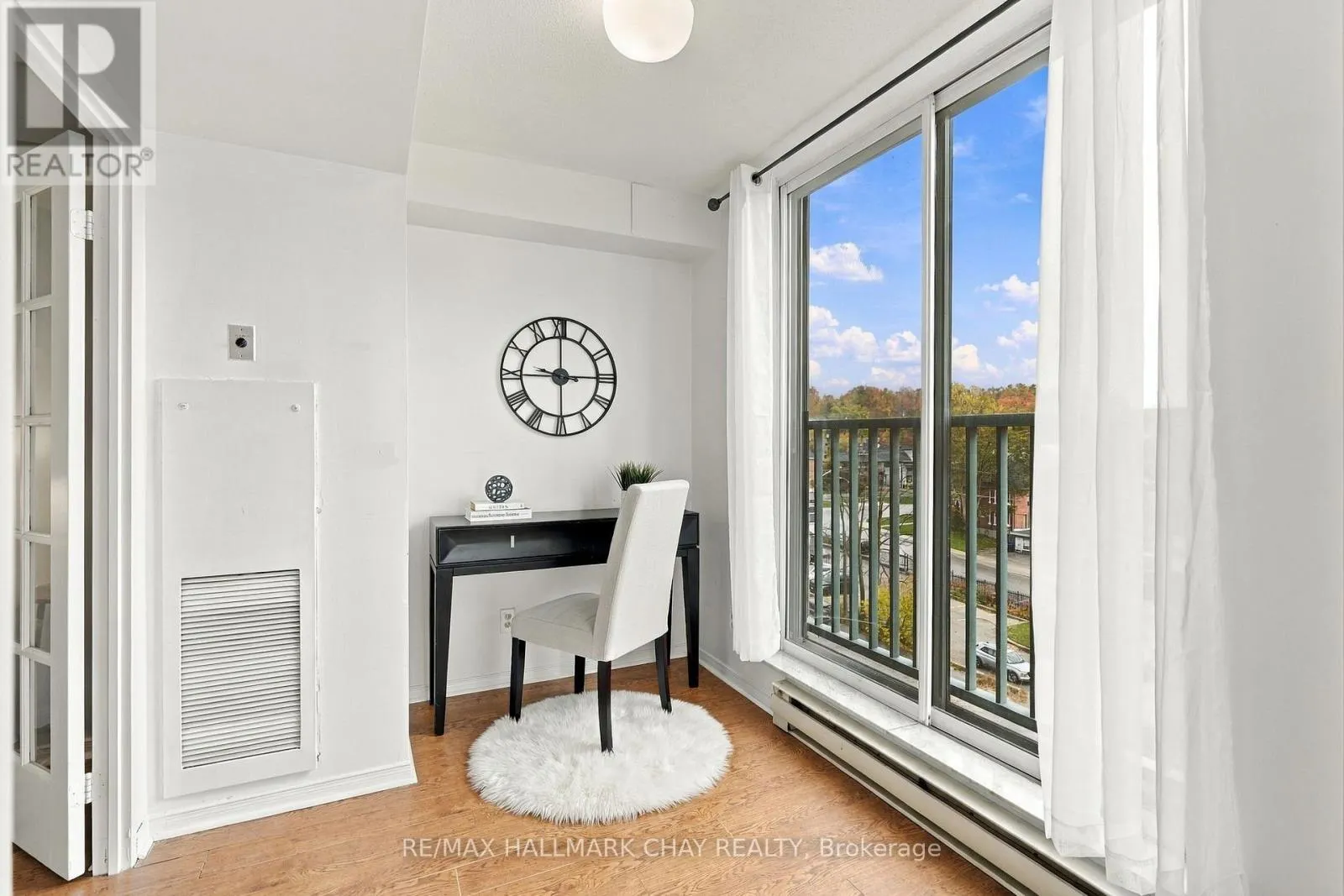 710 - 150 DUNLOP STREET E