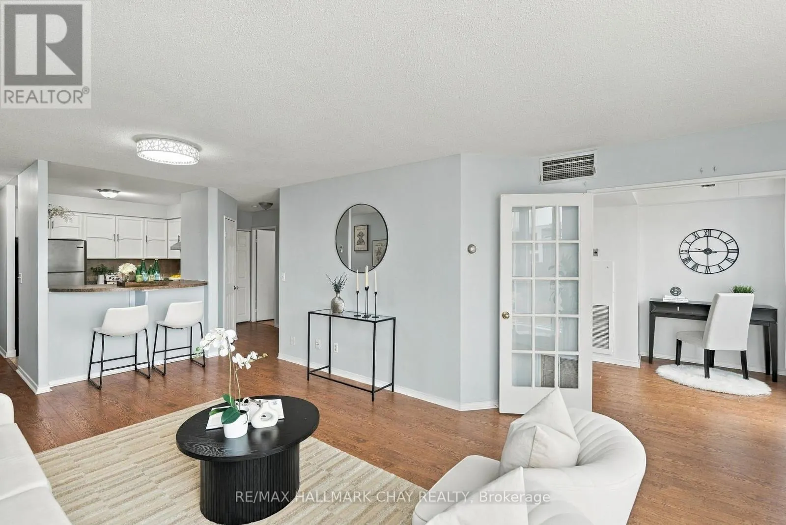 710 - 150 DUNLOP STREET E