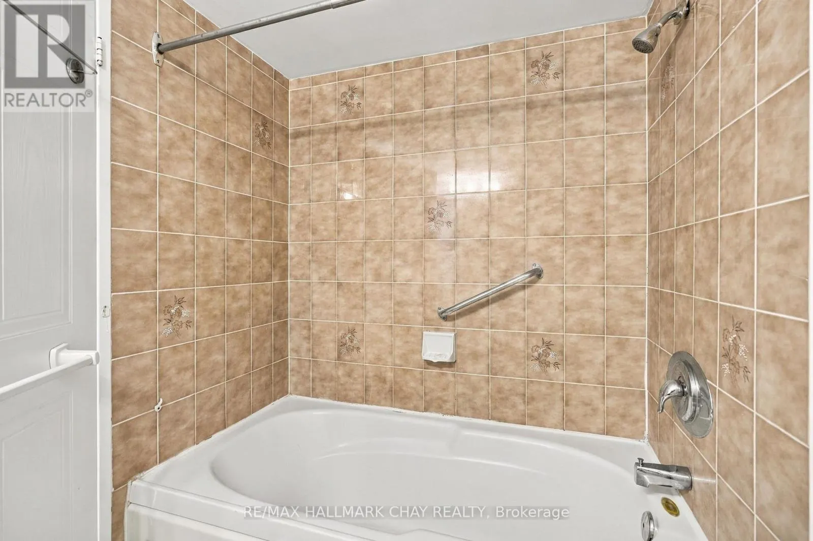 710 - 150 DUNLOP STREET E