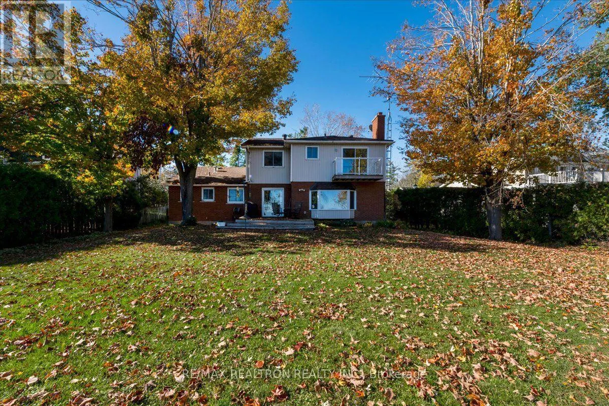 39 GRANDVIEW CRESCENT