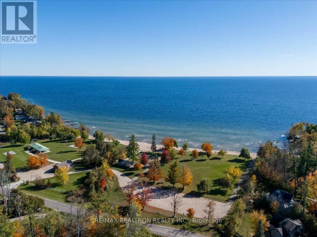 39 GRANDVIEW CRESCENT