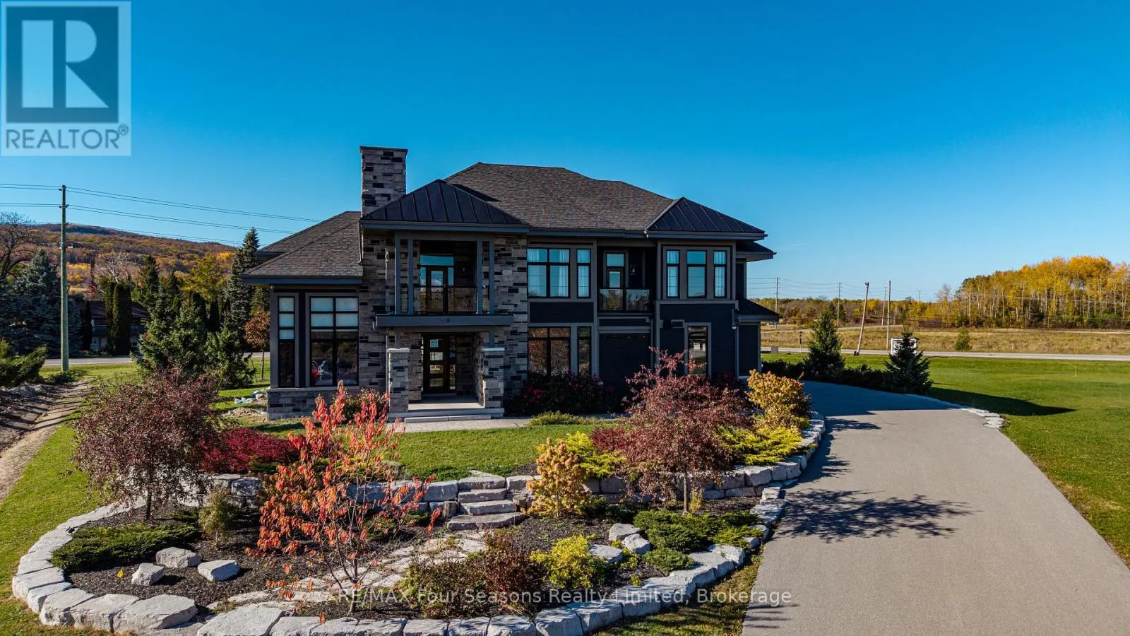 9 WINDROSE VALLEY BOULEVARD
