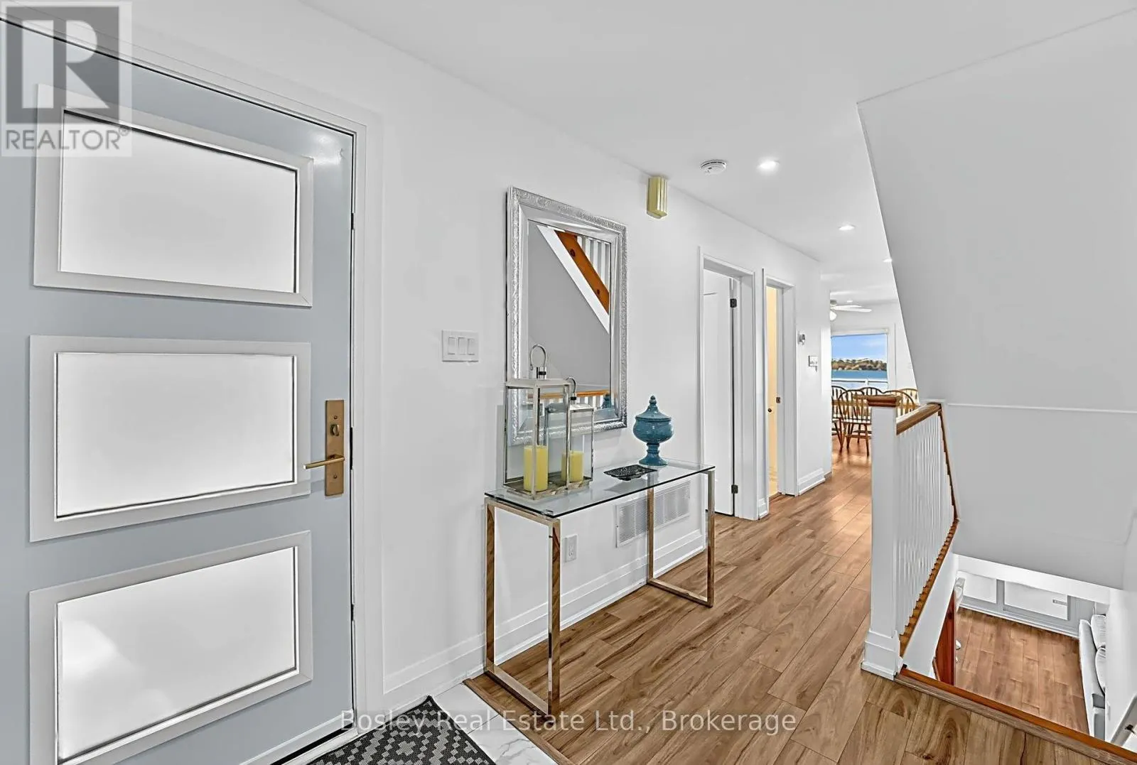 42 ROBINS POINT ROAD