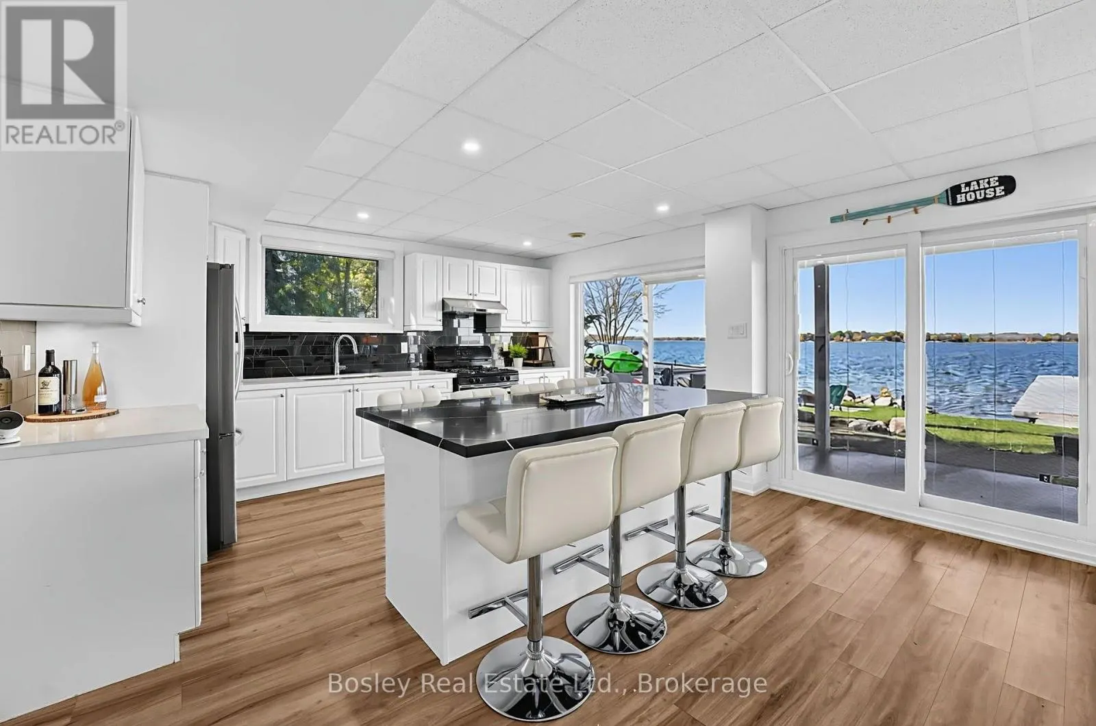 42 ROBINS POINT ROAD