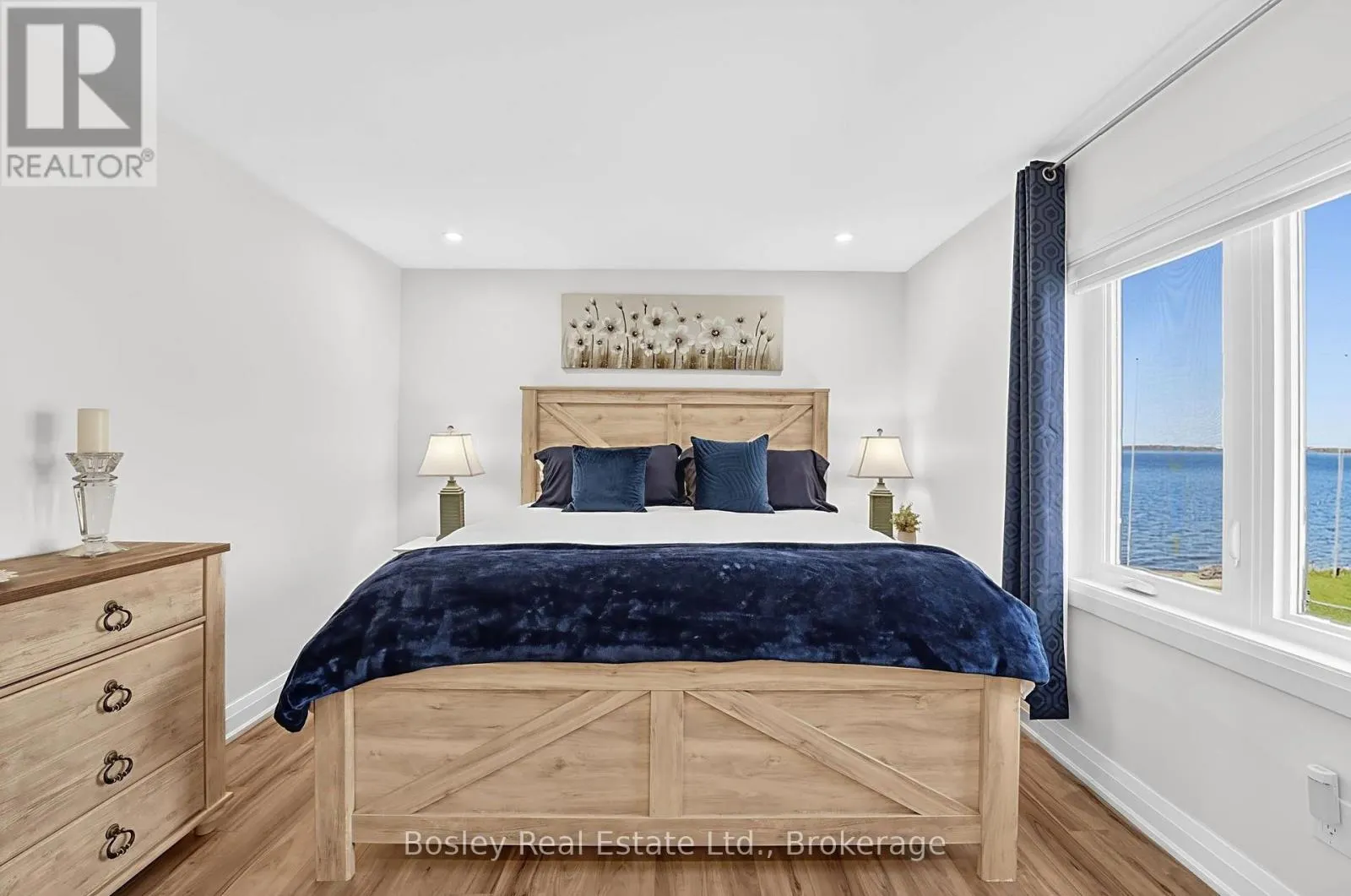 42 ROBINS POINT ROAD