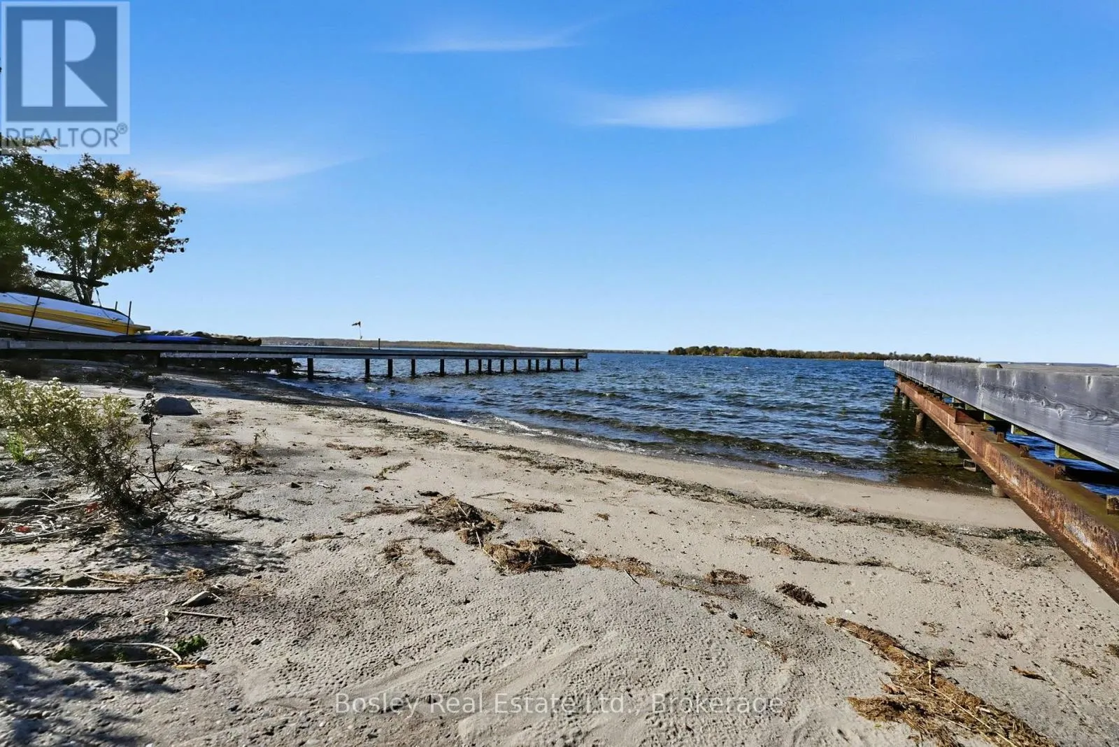 42 ROBINS POINT ROAD