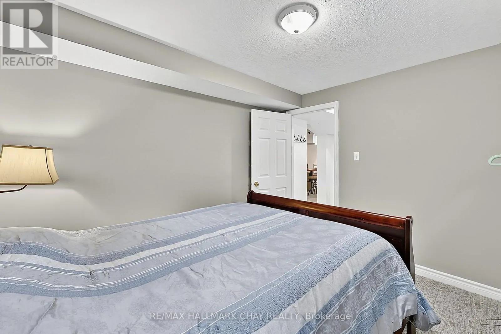 23 MARION CRESCENT