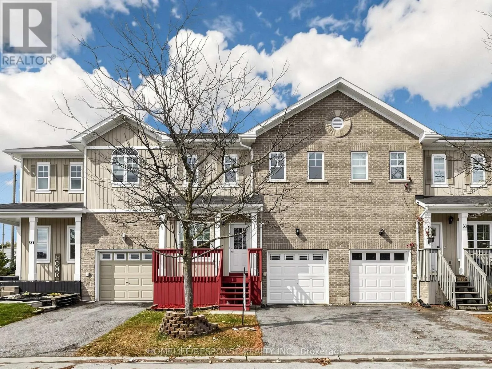 32 - 800 WEST RIDGE BOULEVARD