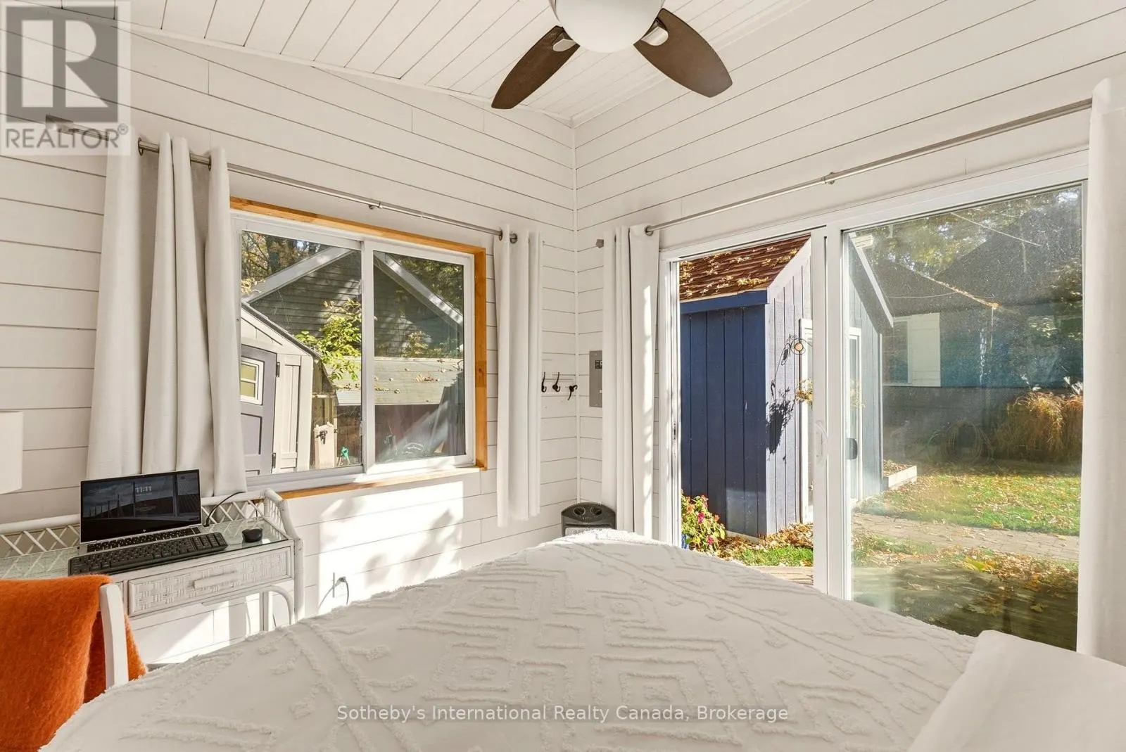 3211 CRESCENT BAY ROAD