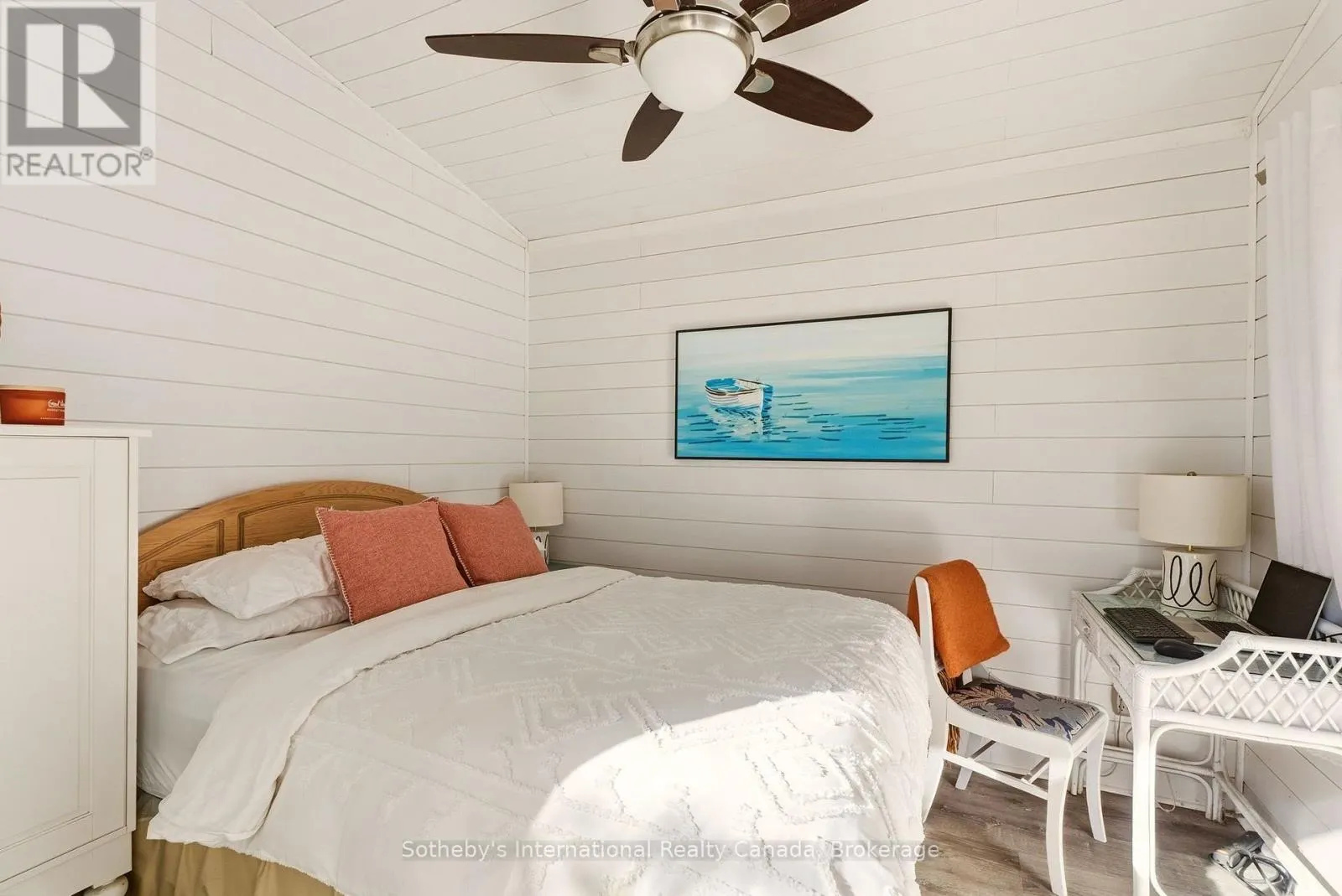 3211 CRESCENT BAY ROAD