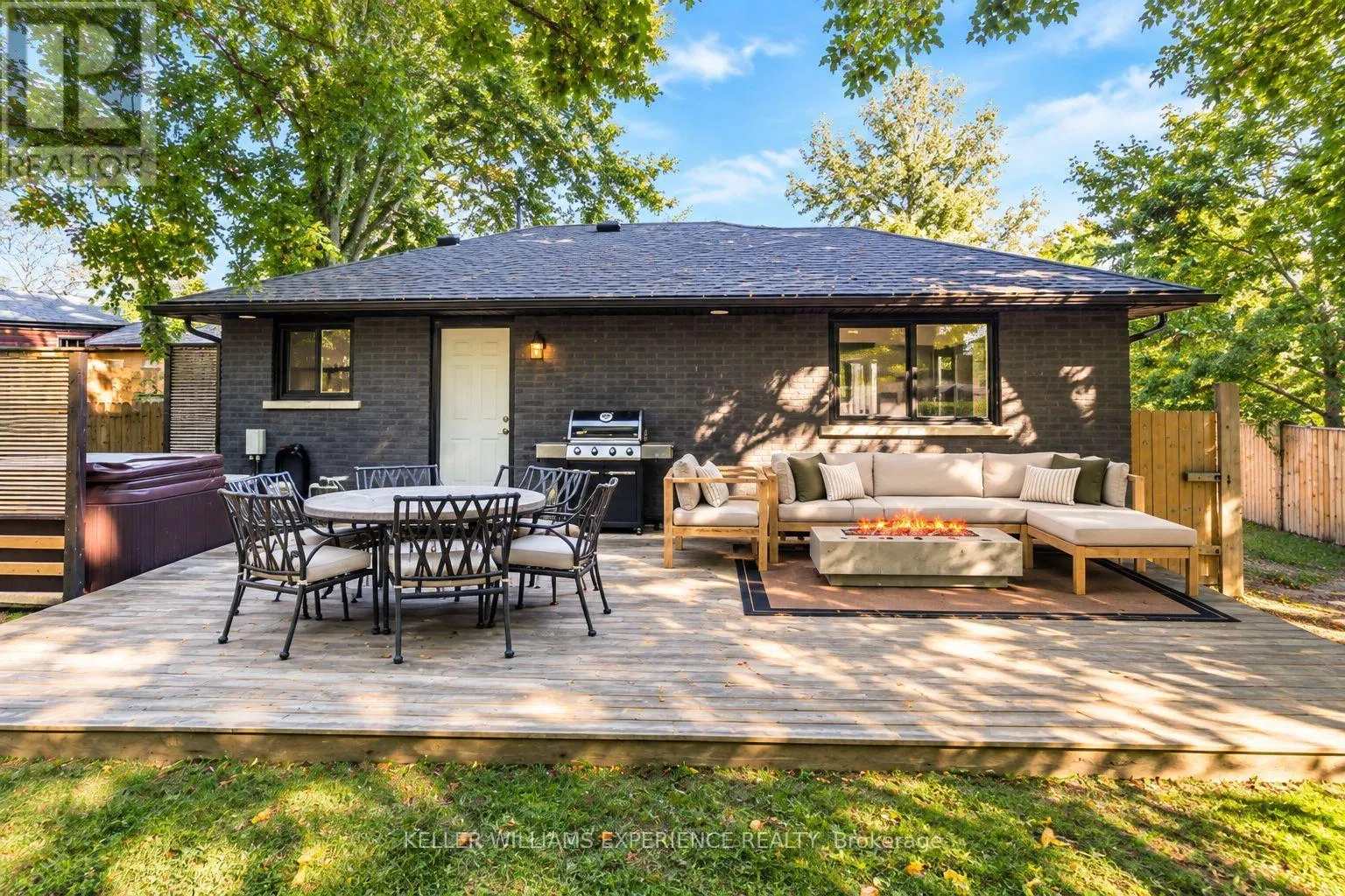 41 LITTLE LAKE DRIVE
