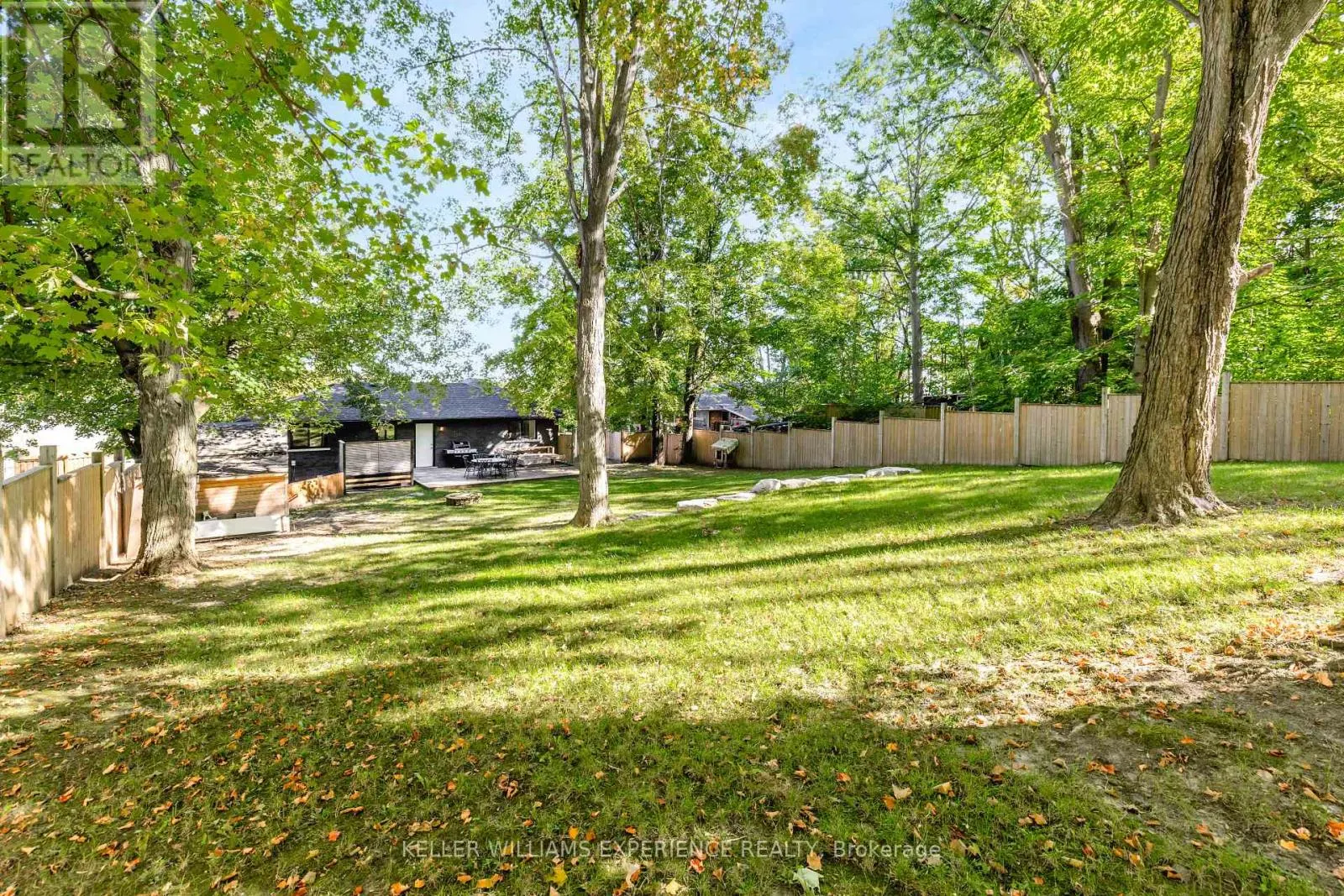 41 LITTLE LAKE DRIVE