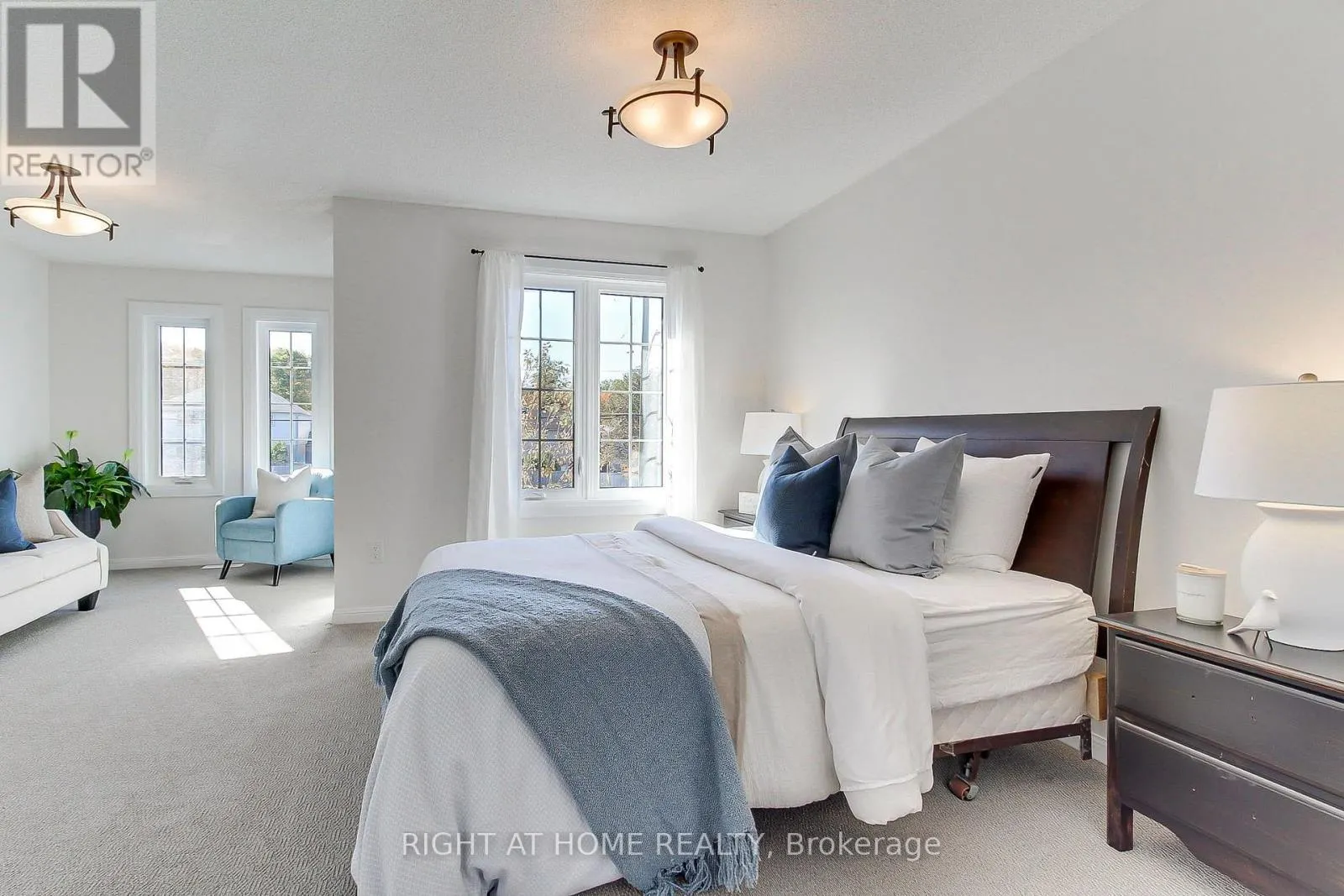 371 FERNDALE DRIVE