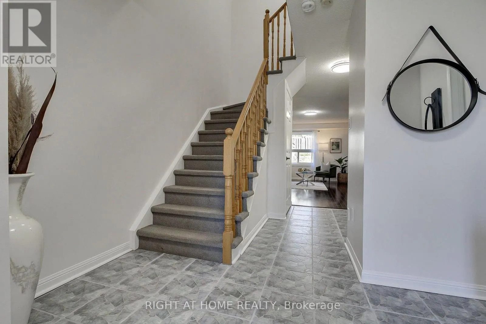 371 FERNDALE DRIVE