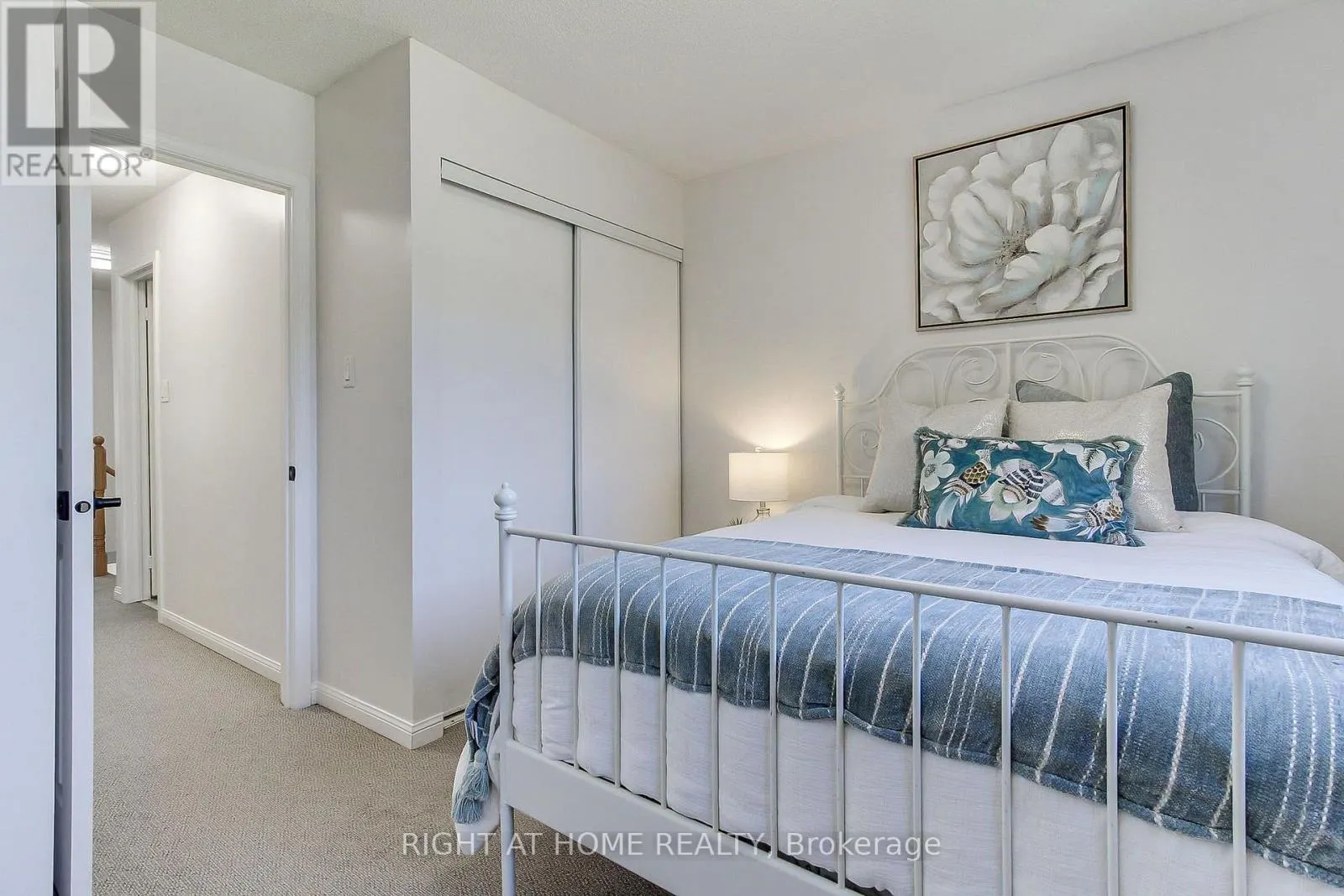 371 FERNDALE DRIVE