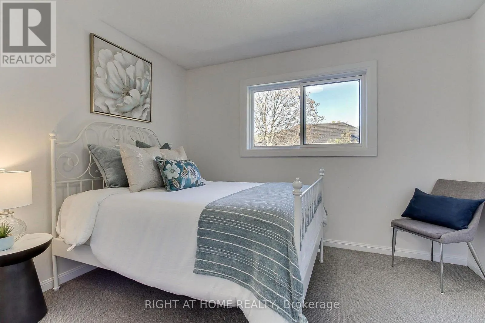 371 FERNDALE DRIVE