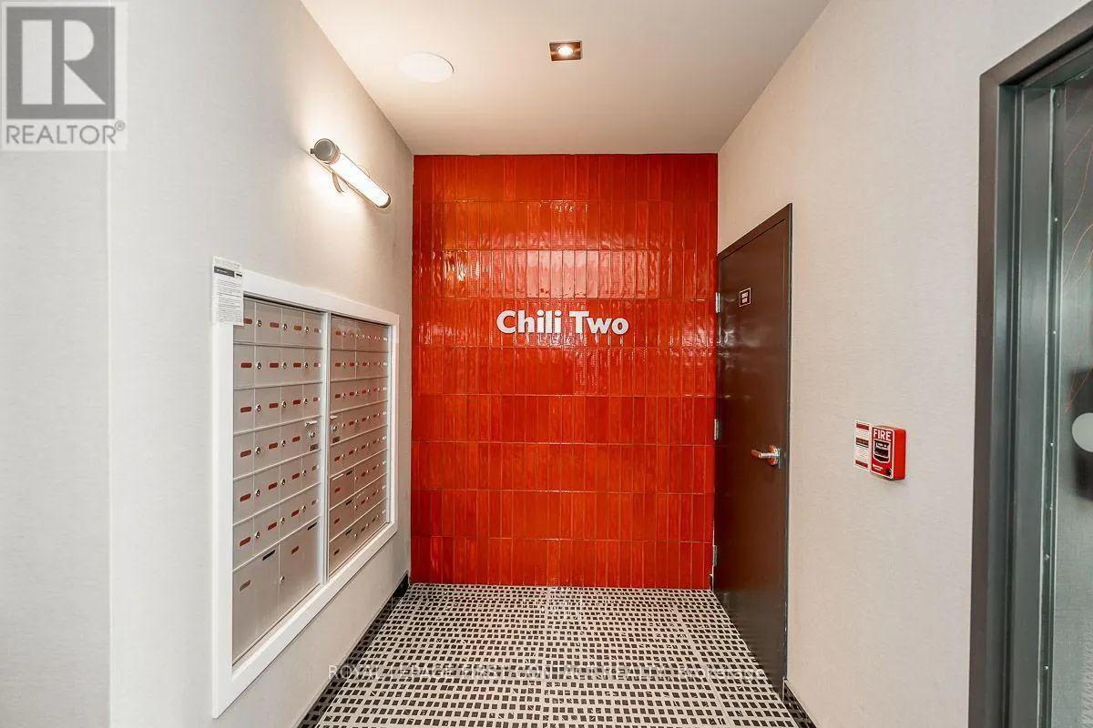 207 - 1 CHEF LANE