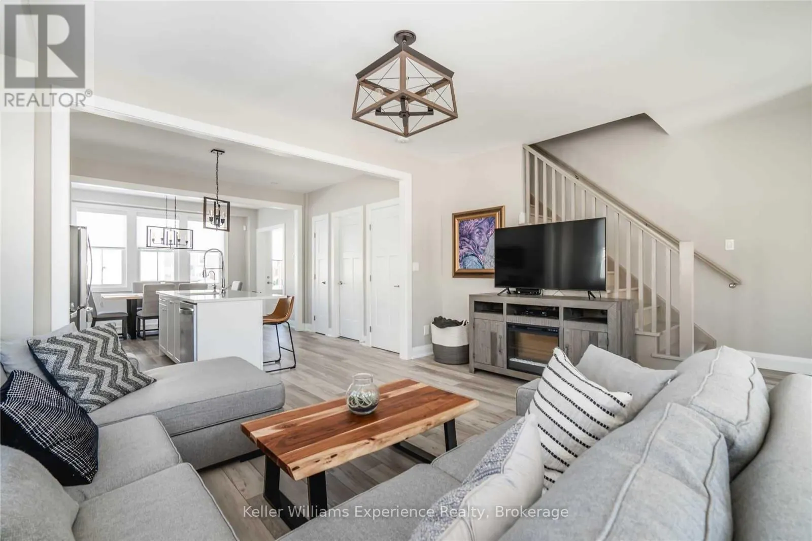 57 DISCOVERY TRAIL